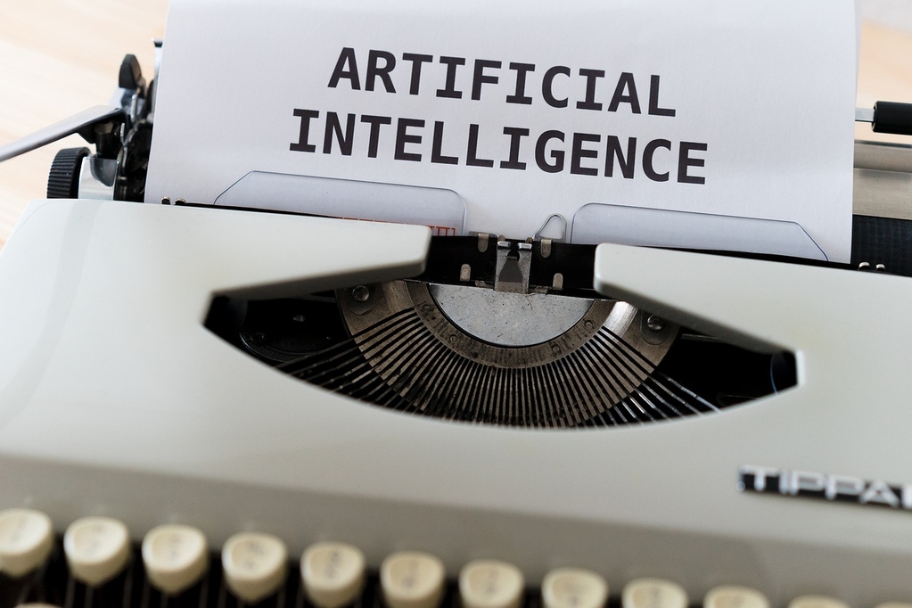 AI, KI, artificial intelligence, Künstliche Intelligenz, Schreibmaschine, typewriter, Text, text
