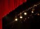 Theaterlichter und Vorhang